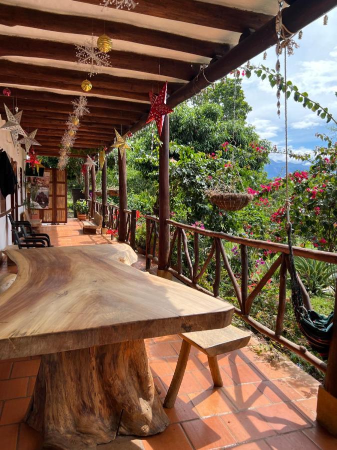 בריצ'ארה Hostal Villa San Rafael מראה חיצוני תמונה